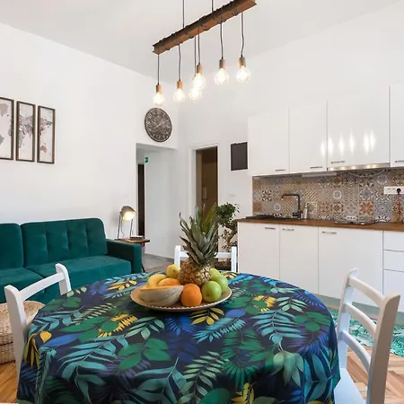 Apartments Caleta Split Exterior photo